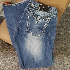 Distressed miss me jeans 34 mid rise