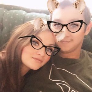 Meet your Posher, Tayler