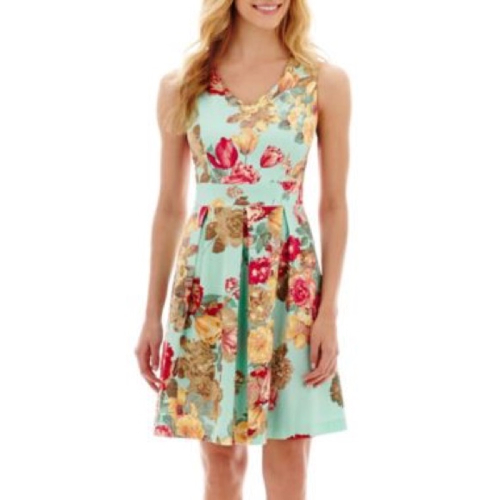 Lovely Floral Print A-line Dress