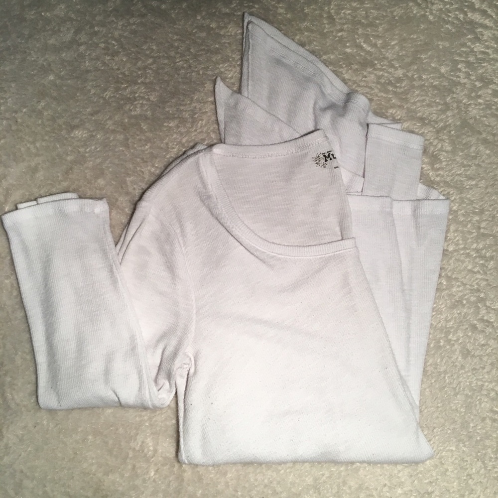 NEW White Flow Top