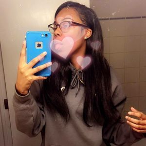 Meet your Posher, Kiara