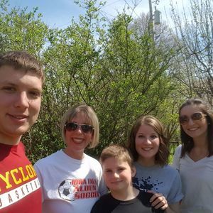 Meet your Posher, Amy