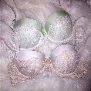 Two victorias secret bras