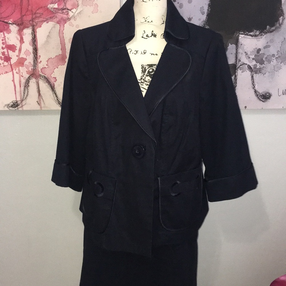 Beautiful Navy Suit - LB