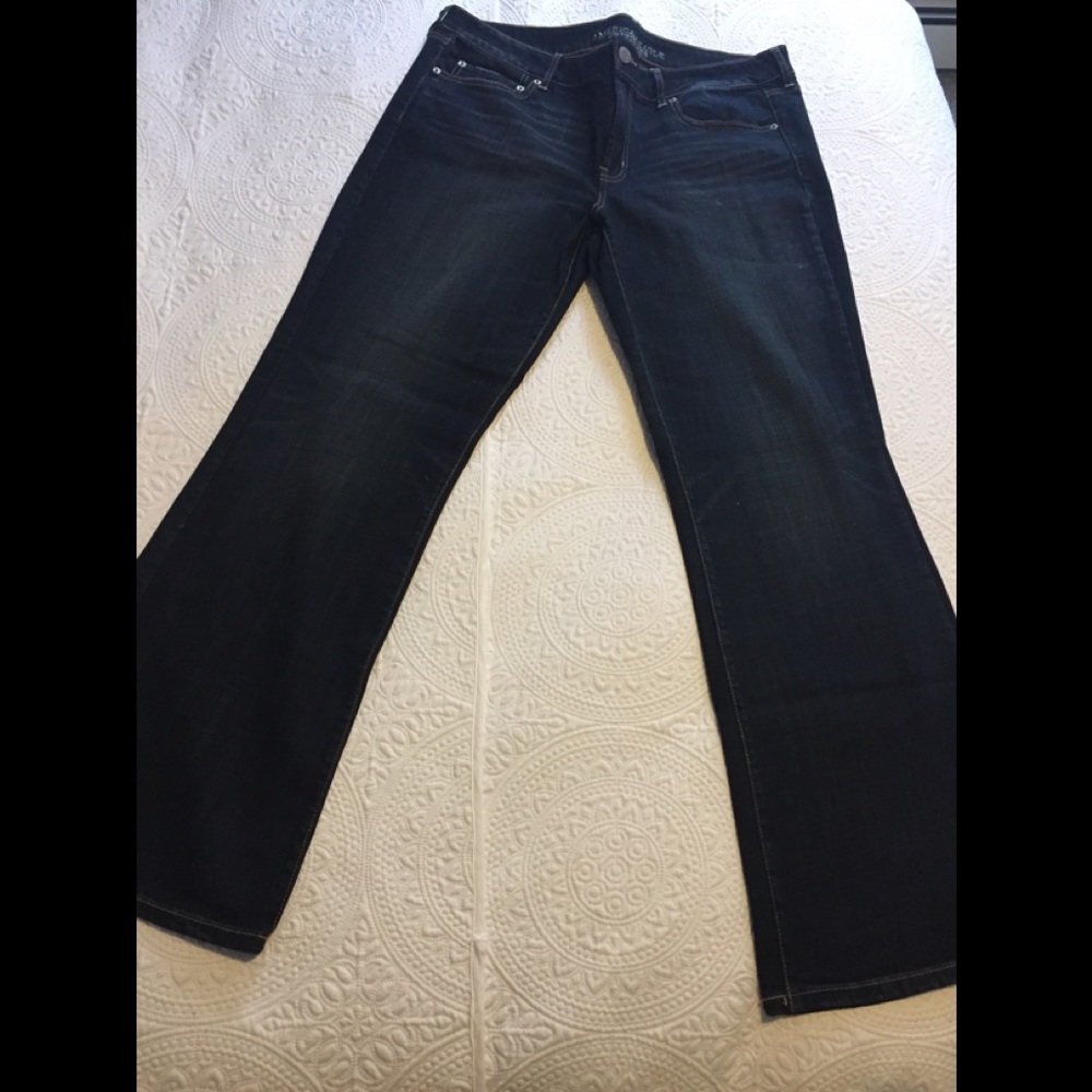 American Eagle flare leg jeans