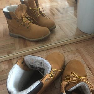 Women’s 6-inch Timberlands Premium Waterproof