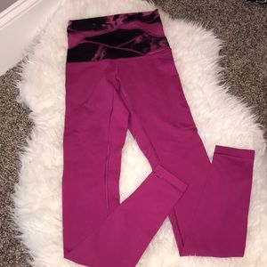 Lululemon yoga pants