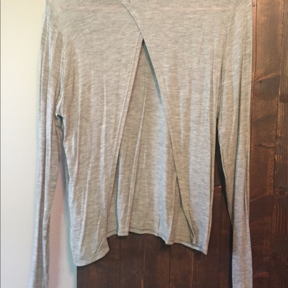 Open back long sleeve tee