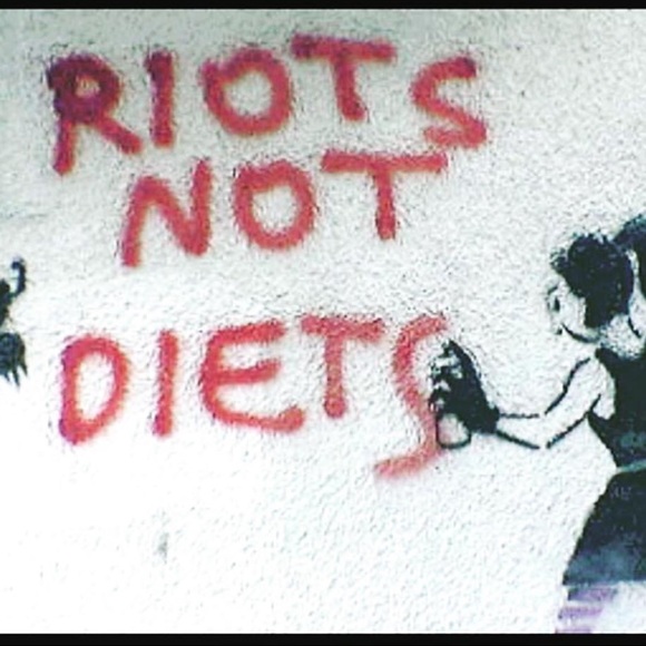 Meet your Posher, Nasty Lady Jay - Picture 4 of 4