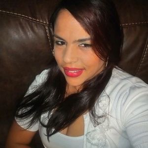 Meet your Posher, Ivelisse