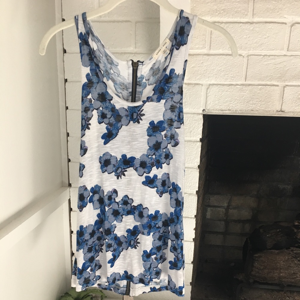 Silent & Noise tank top