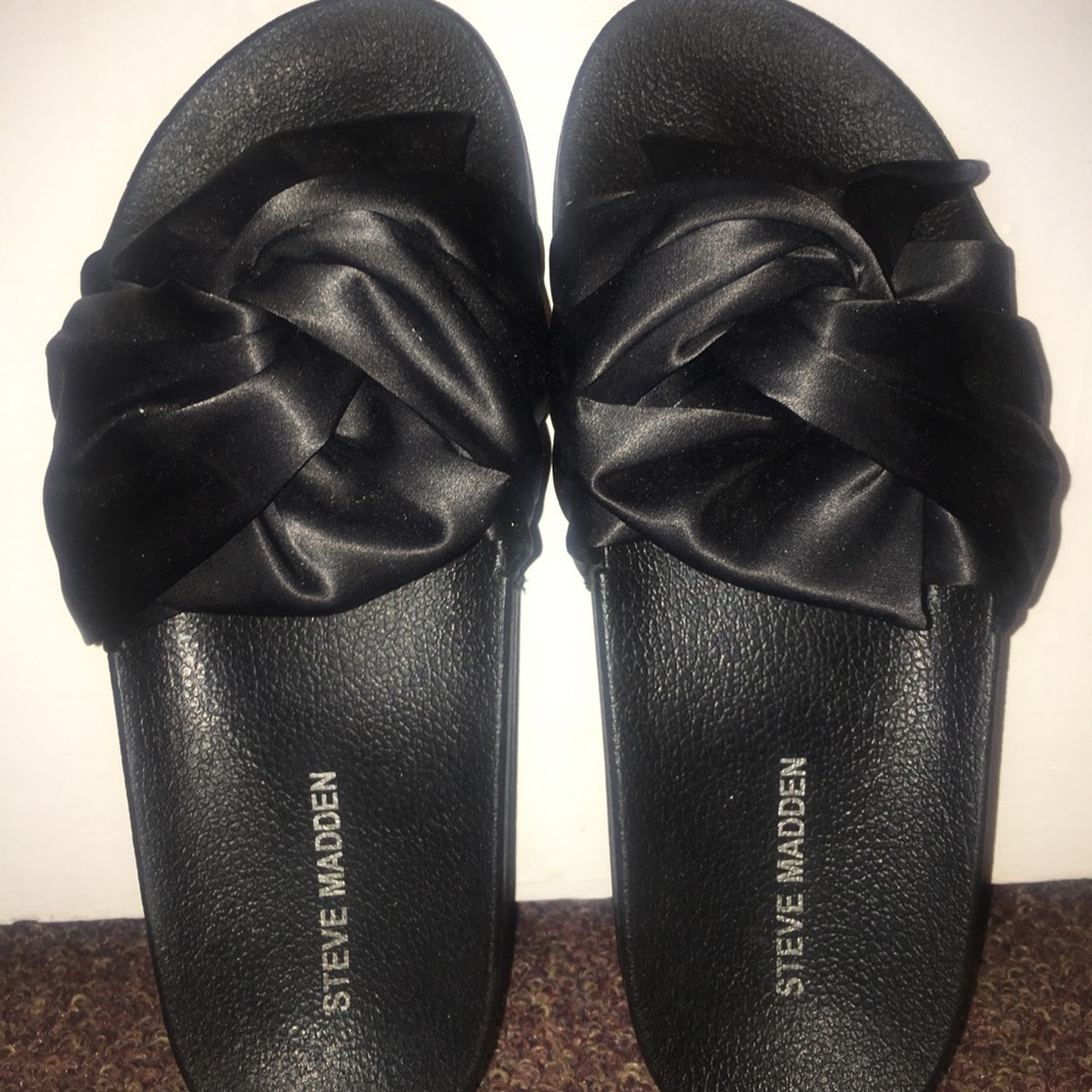 Steve Madden Women's Silky Slip-on Pool Slides