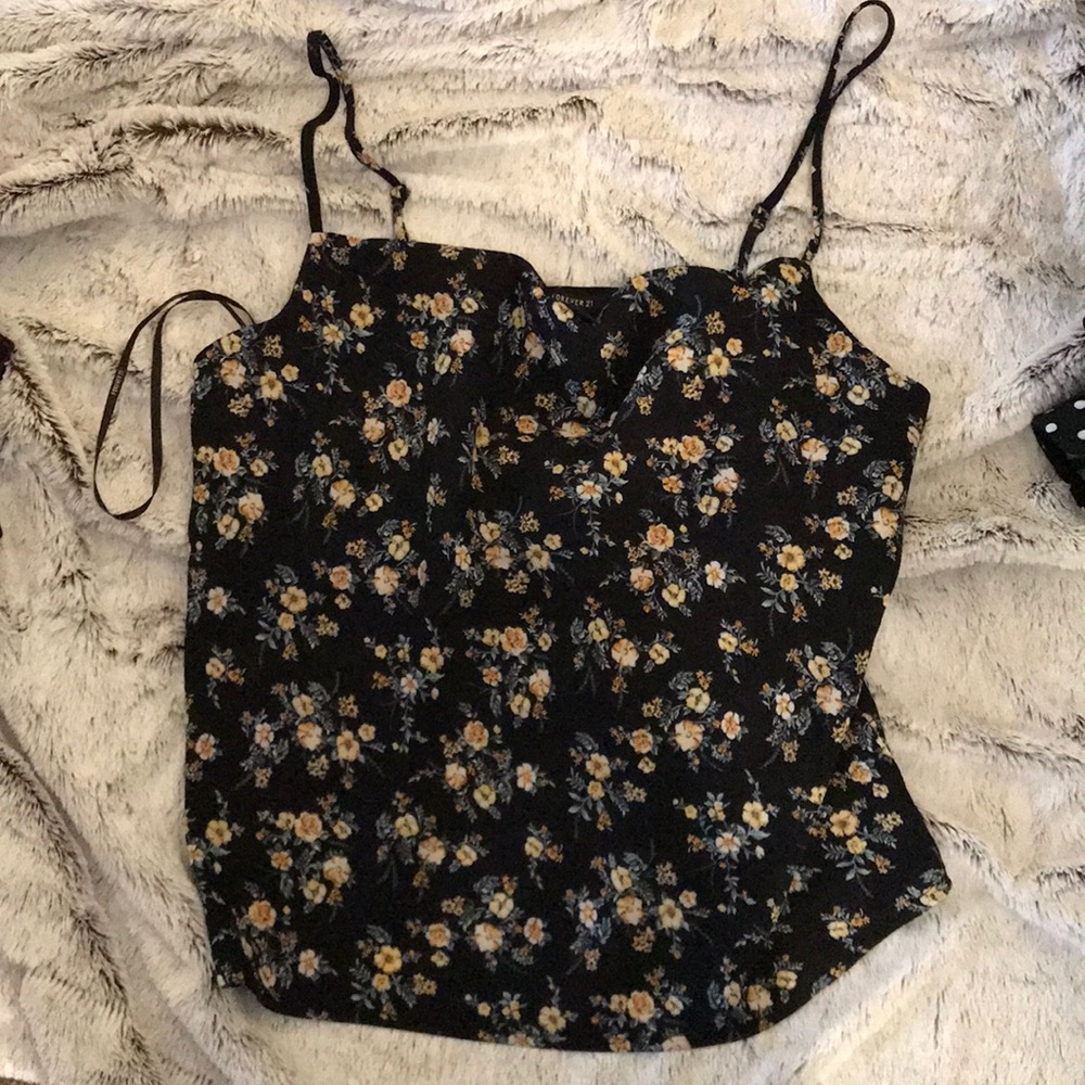 Floral tank