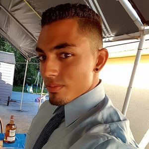 Meet your Posher, Jc