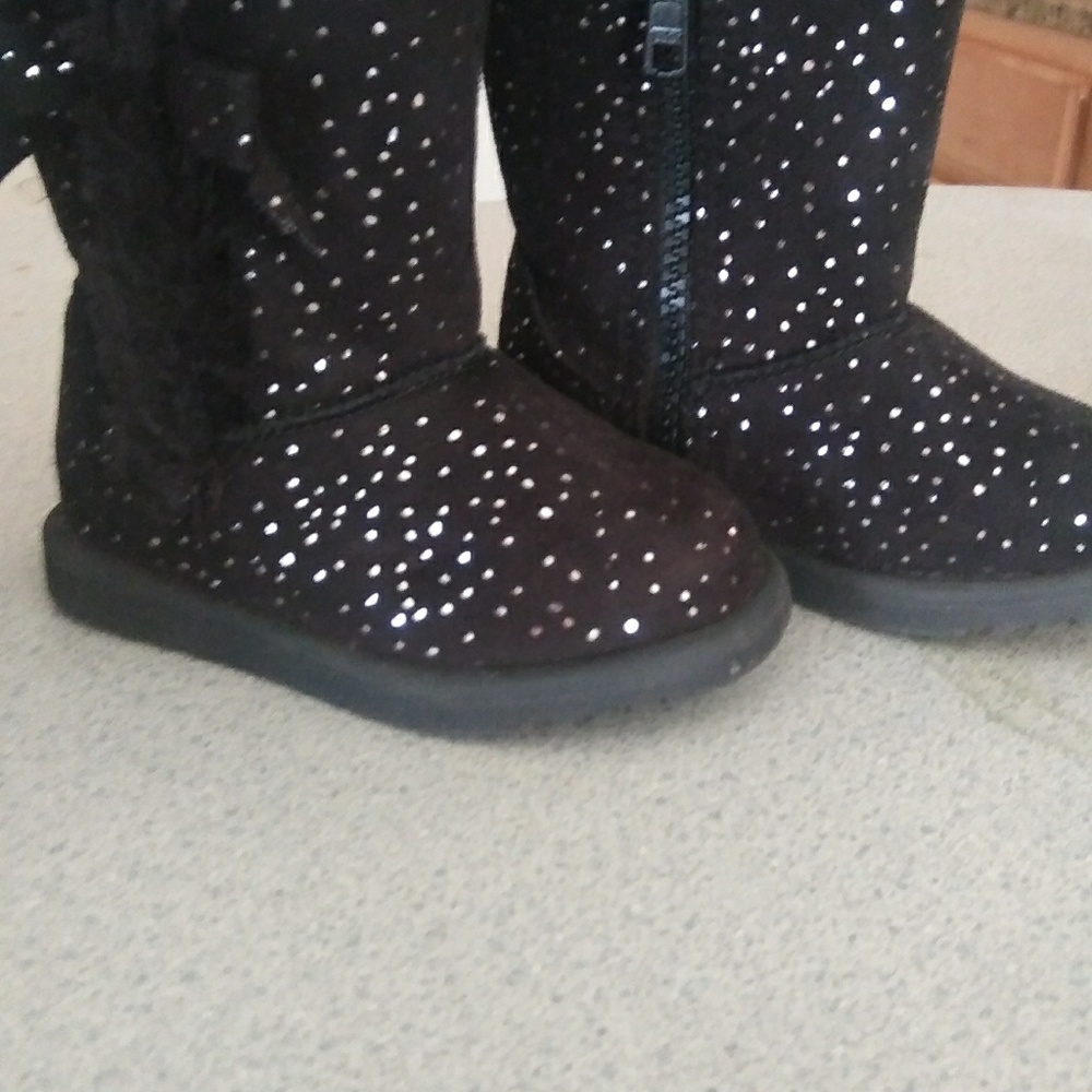Size 6 kids boot