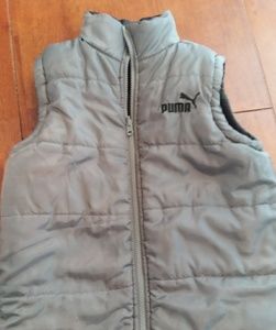 Boys size small Puma vest. Wore only one time.