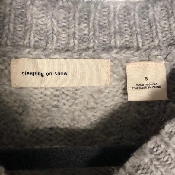 Sleeping on Snow Sweater - Picture 3 of 4