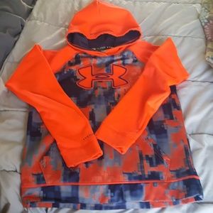 Youth XL Under Armour Sweatshirt