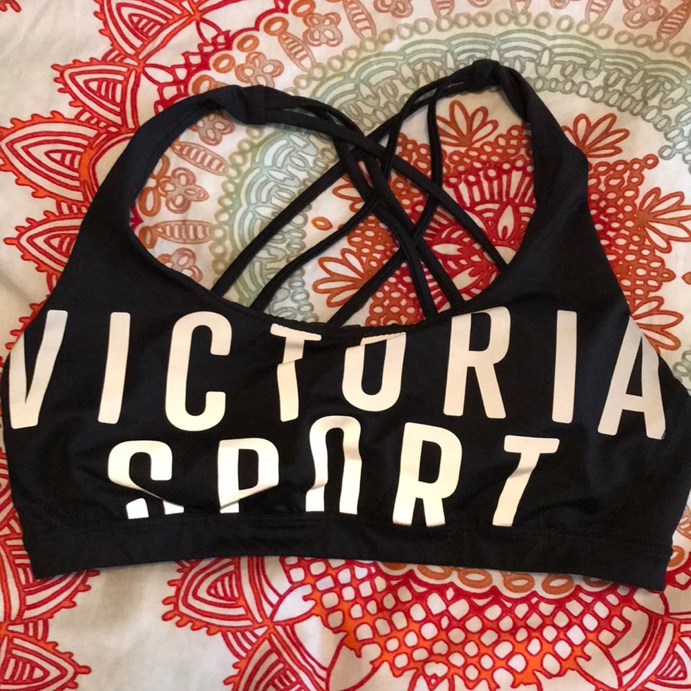 VS padded sports bra