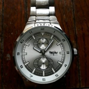 ORIGINAL MOSSIMO WATCH( negotiable )