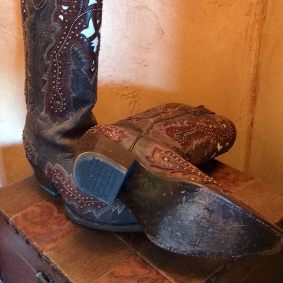 Corral Boots - Picture 3 of 3