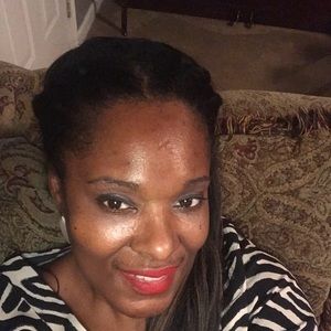 Meet your Posher, Norma