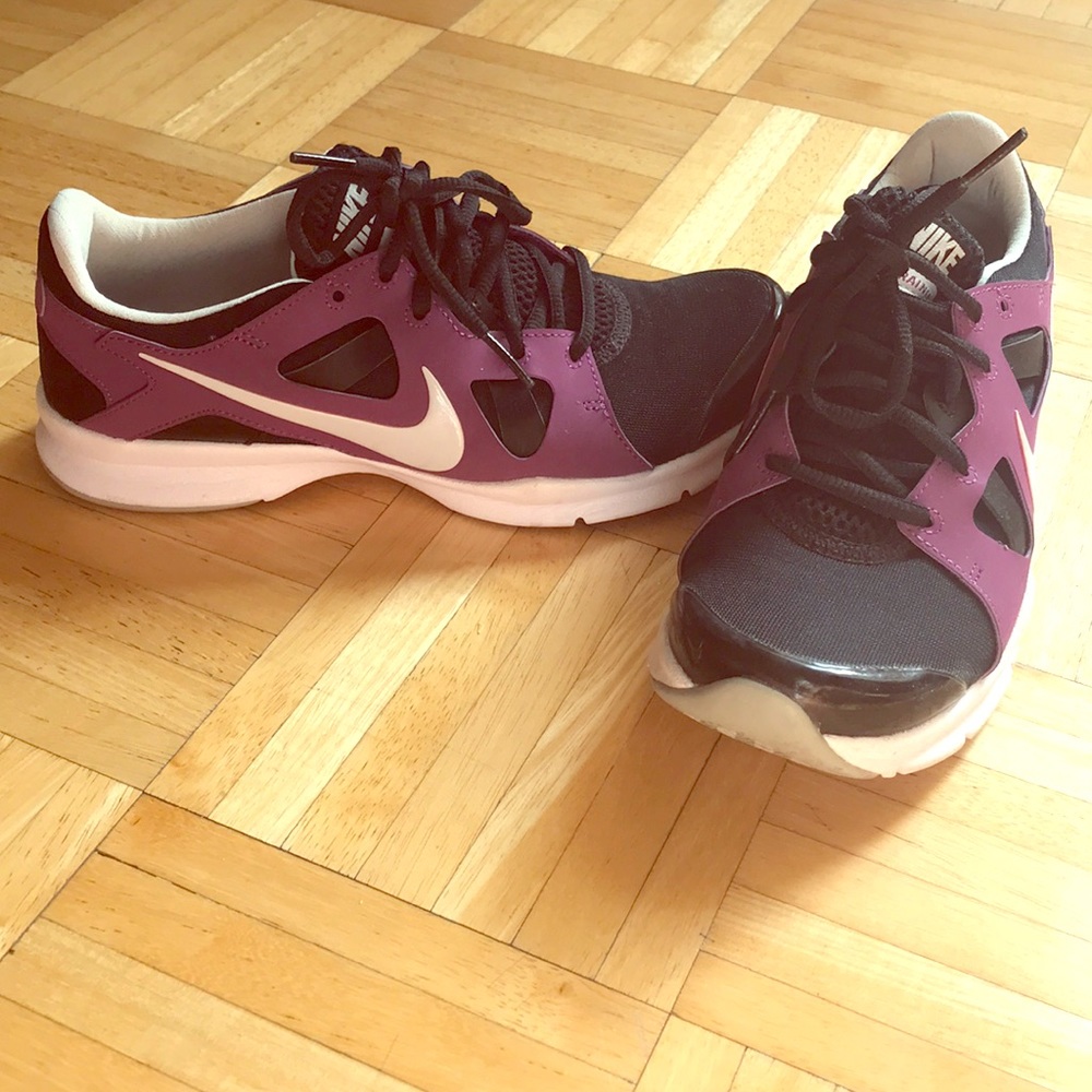 Nike Training Sneakers -Comfort Footbed