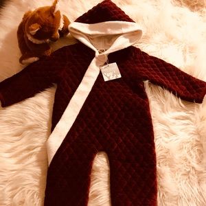 Kate Quinn Burgundy Bunting 6-12