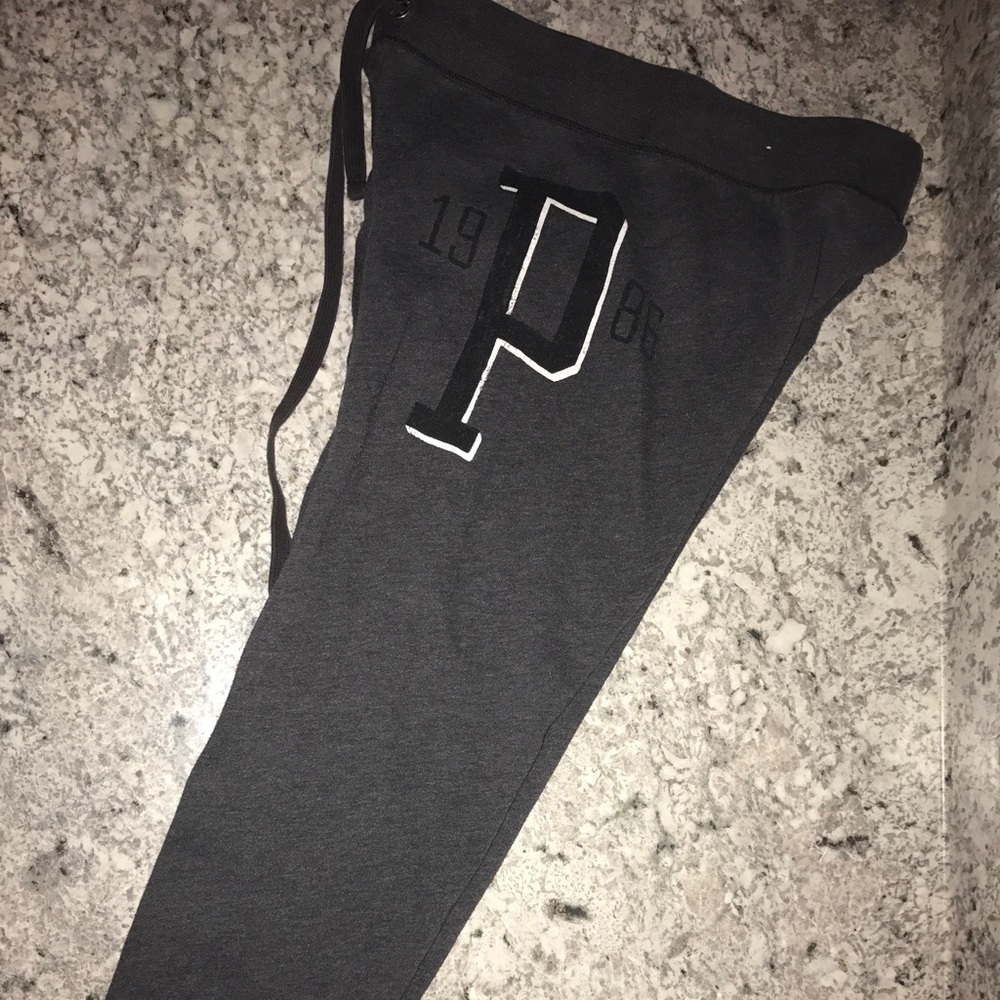 Xs Victoria secret pink crop sweats