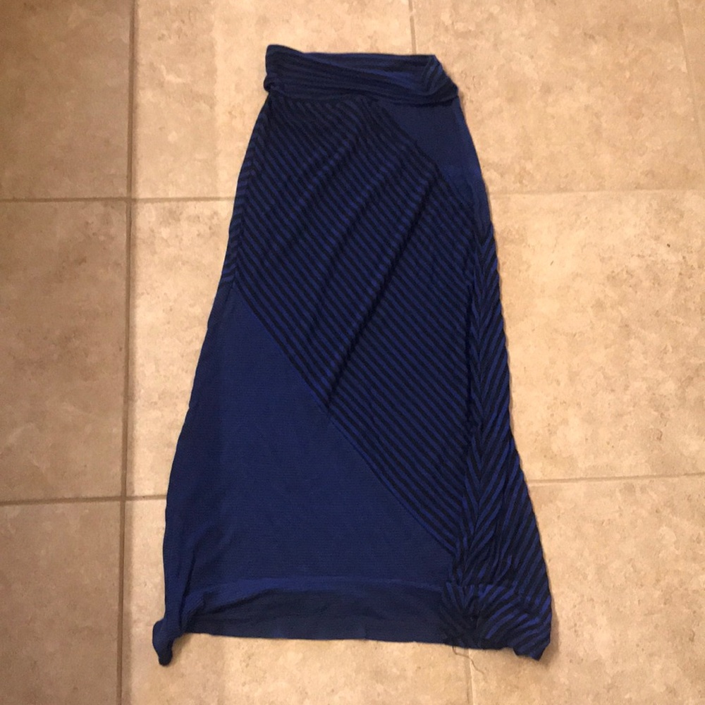 Size small maxi skirt