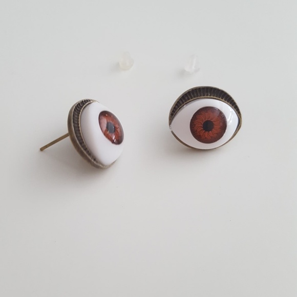Brown Eyed Earrings - Picture 3 of 4