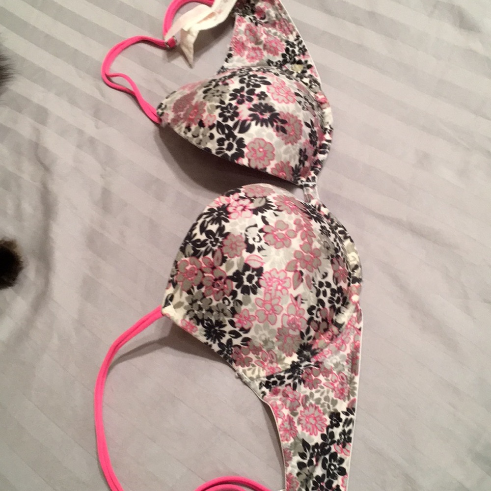 Pink bra 34C