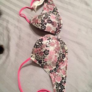 Pink bra 34C
