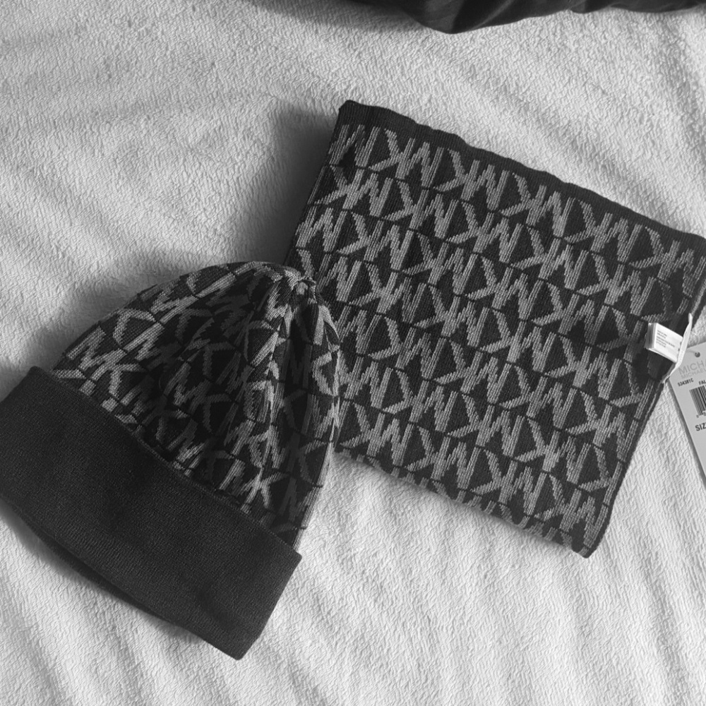 Michael Kors scarf and hat combo