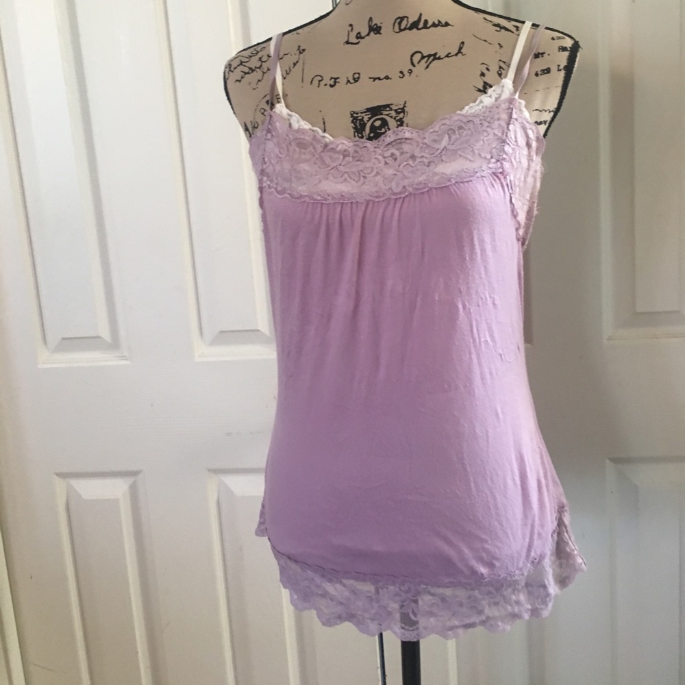 Beautiful Lace Tank lot