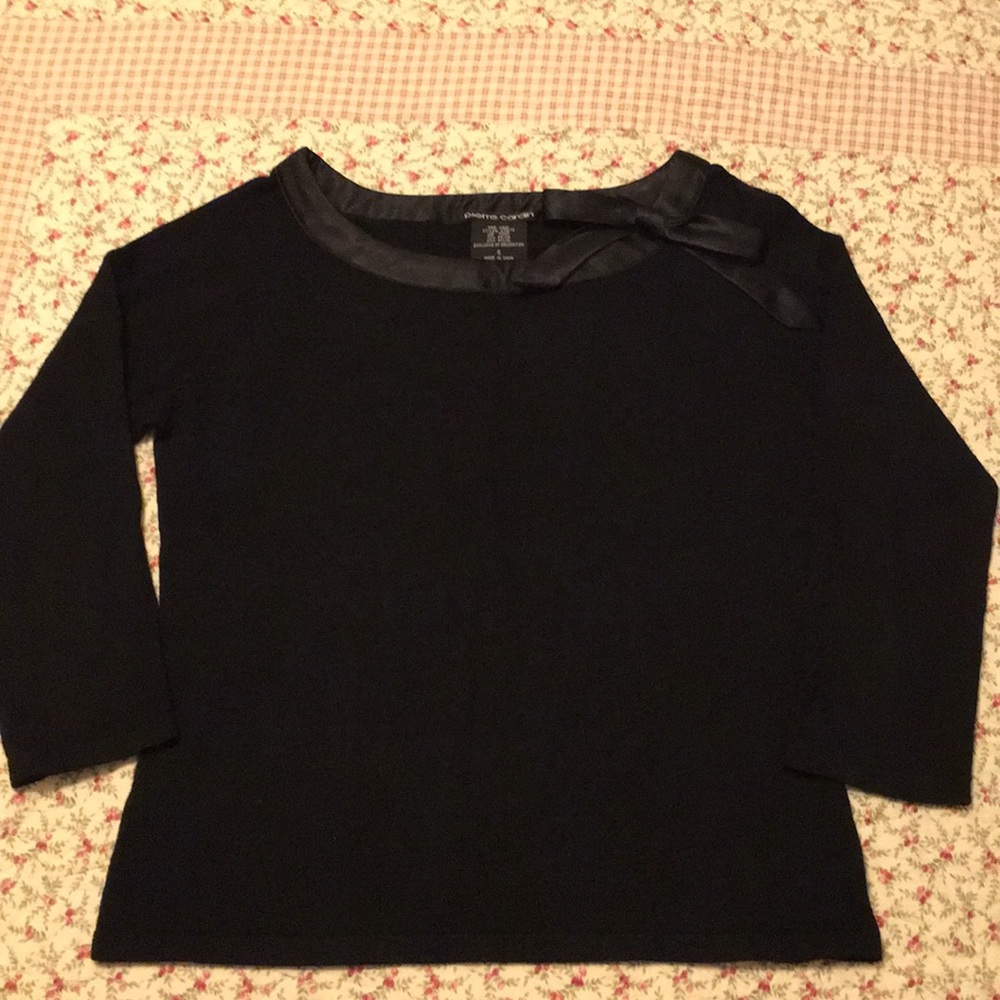 Black Pierre Cardin black sweater ladies small