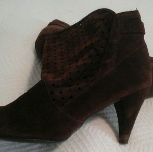 CHINESE LAUNDRY BOOTS