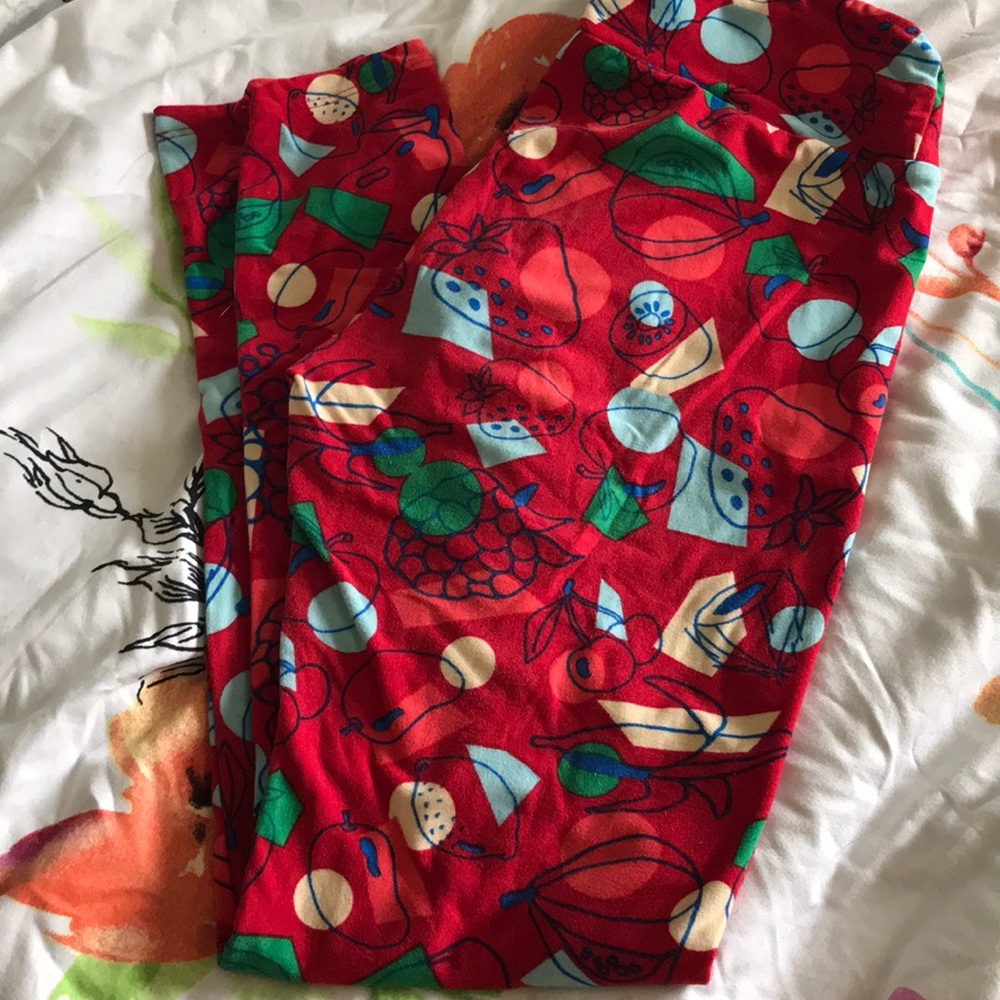 Lularoe OS leggings - Picture 1 of 2