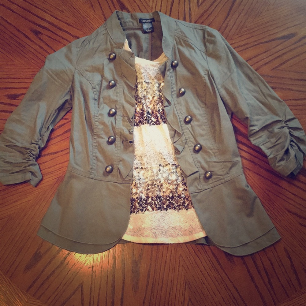 Army Green Open Front Fitted Top