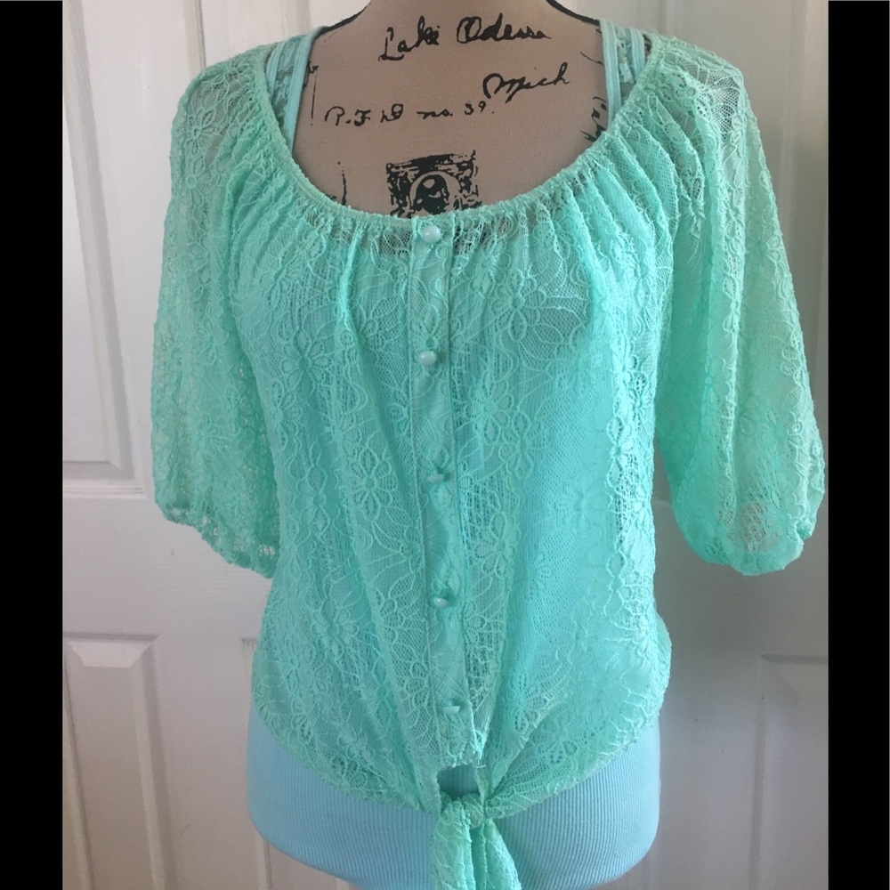 Lace tank with lace shirt lot
