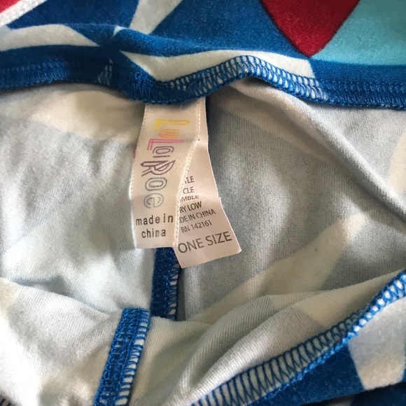 Lularoe legging - Picture 2 of 3