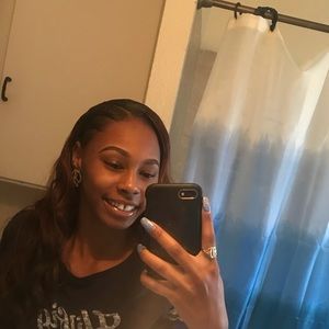 Meet your Posher, Destiny