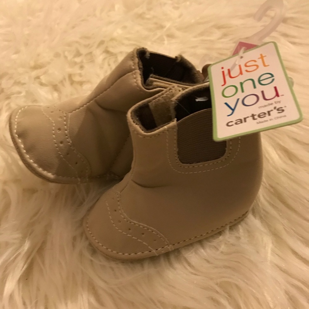 NB Baby “boots” Booties NWT