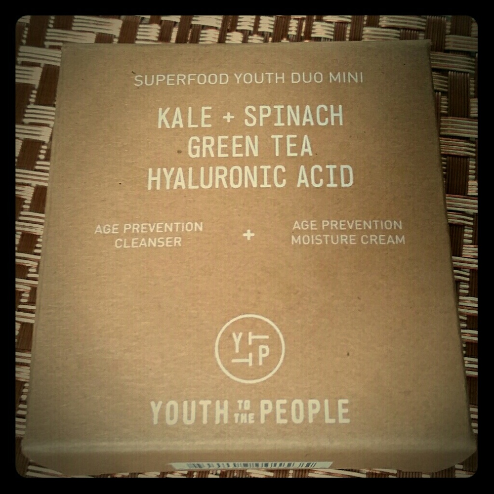 Brand New Youth to the People Mini Duo Set
