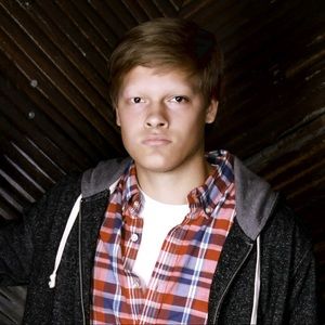 Meet your Posher, Connor