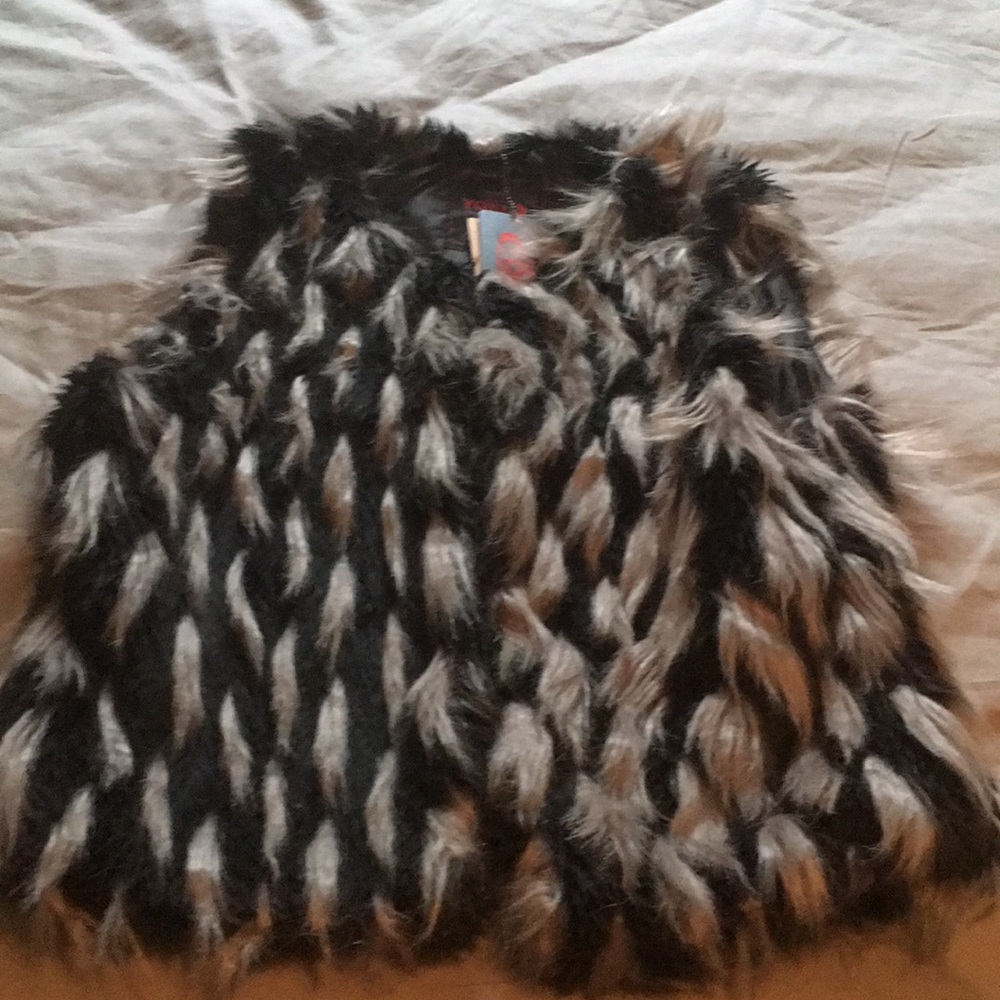 Faux fur vest