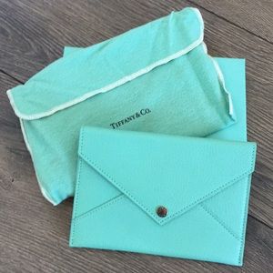 Tiffany & Co. purse clutch in Tiffany blue