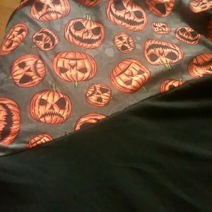 LuLaRoe Halloween Irma 2x