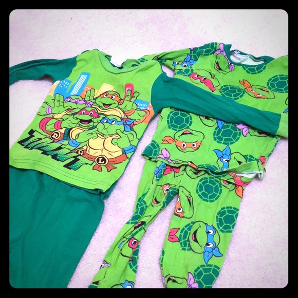 Ninja turtle Toddler pjs - Picture 1 of 6
