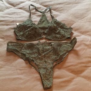 Bra and panty set